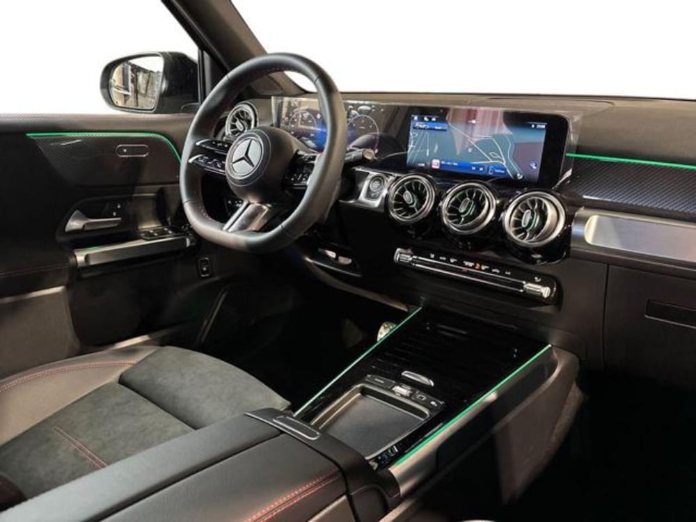 Mercedes-Benz GLB nuova a Bologna (15)