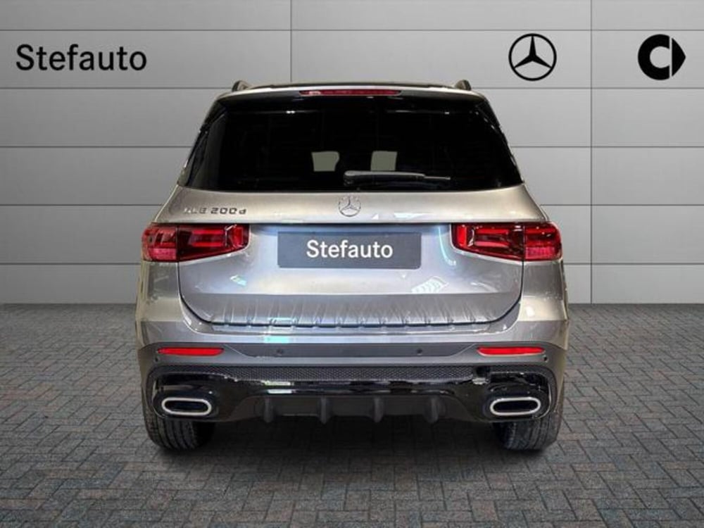 Mercedes-Benz GLB nuova a Bologna (6)
