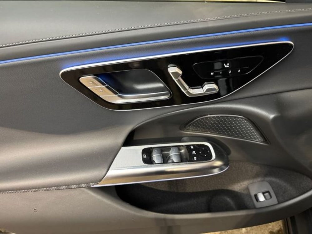 Mercedes-Benz Classe E Station Wagon nuova a Bologna (10)
