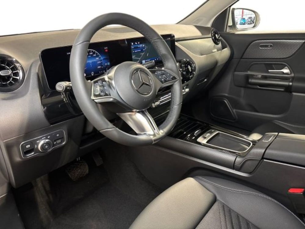 Mercedes-Benz GLA SUV nuova a Bologna (11)