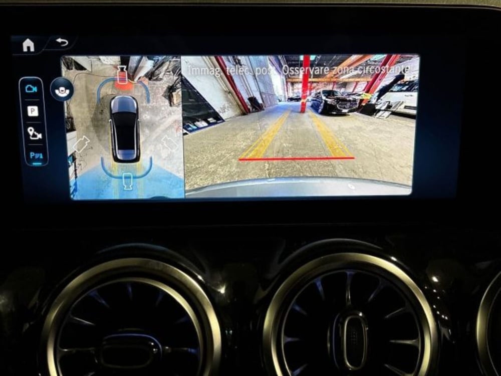 Mercedes-Benz Classe B nuova a Bologna (12)