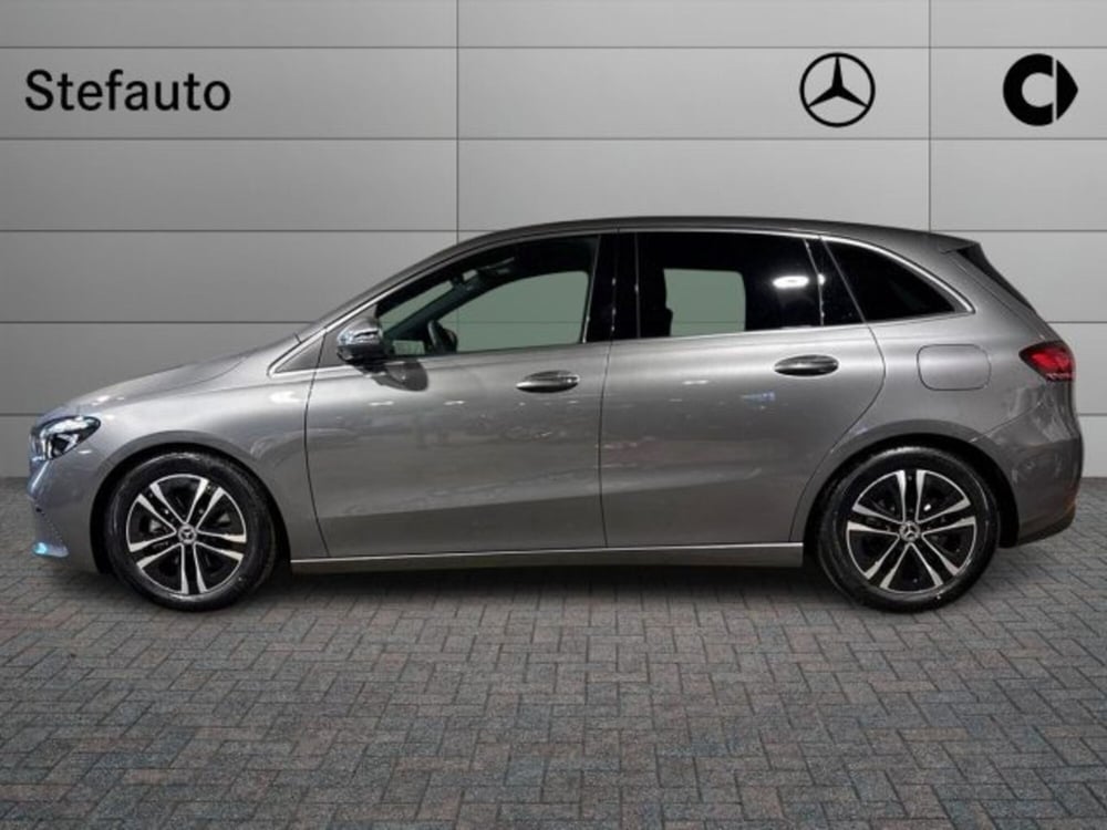 Mercedes-Benz Classe B nuova a Bologna (3)