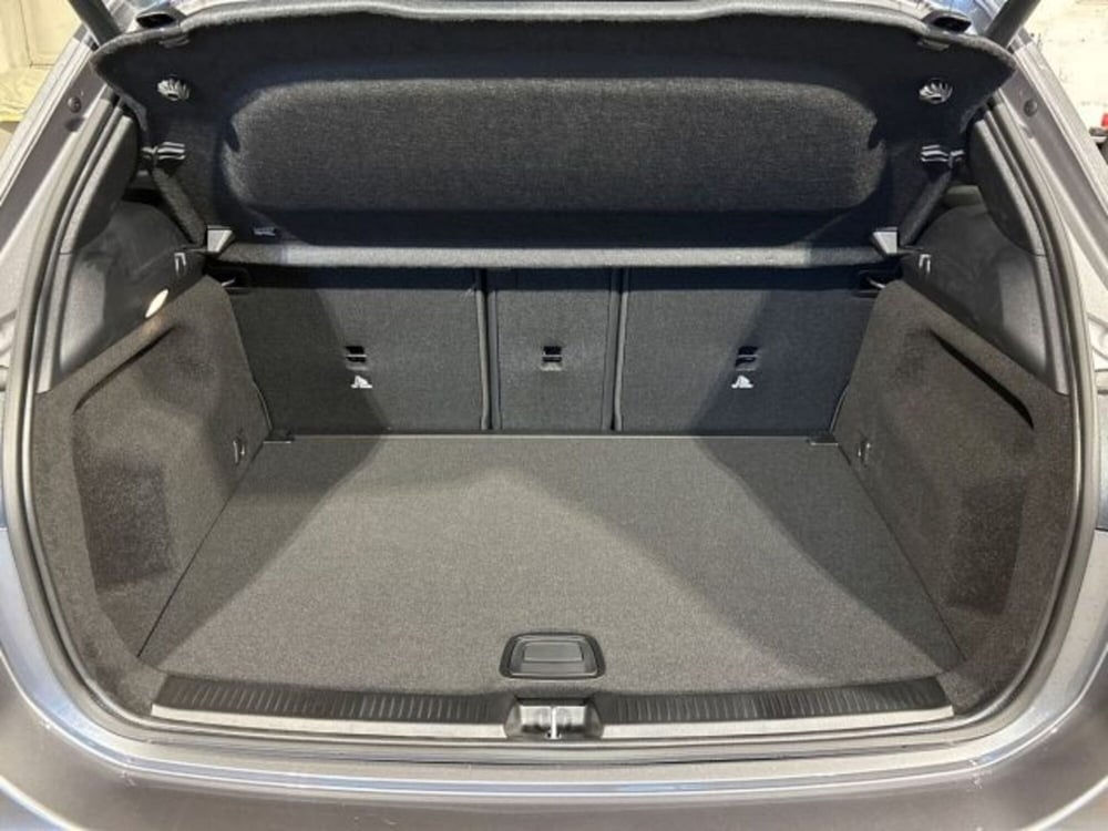 Mercedes-Benz Classe B nuova a Bologna (7)