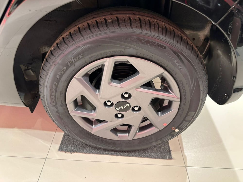 Kia Picanto nuova a Arezzo (16)