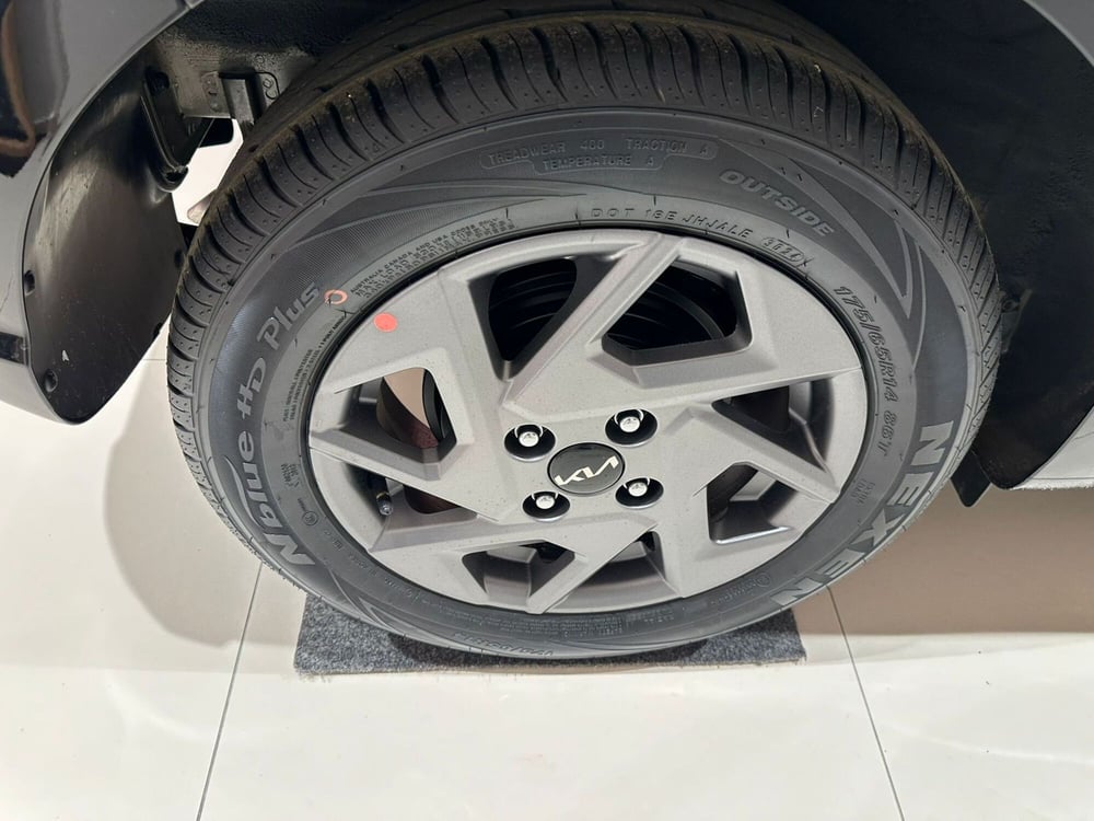 Kia Picanto nuova a Arezzo (17)