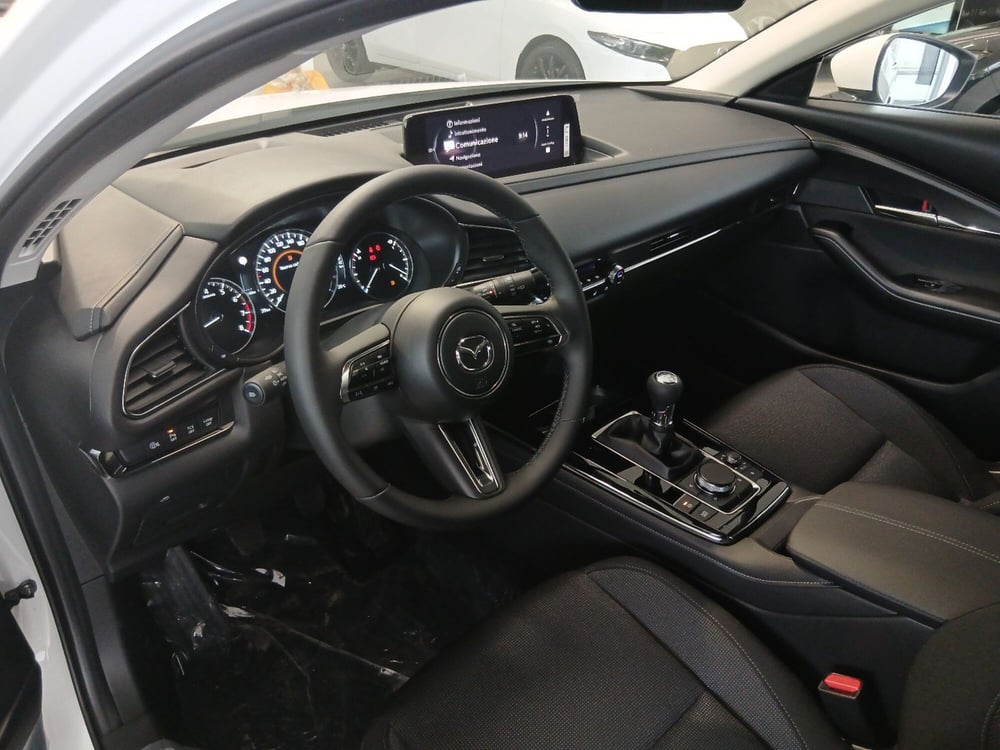 Mazda CX-30 nuova a Arezzo (11)