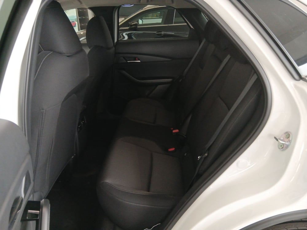 Mazda CX-30 nuova a Arezzo (14)