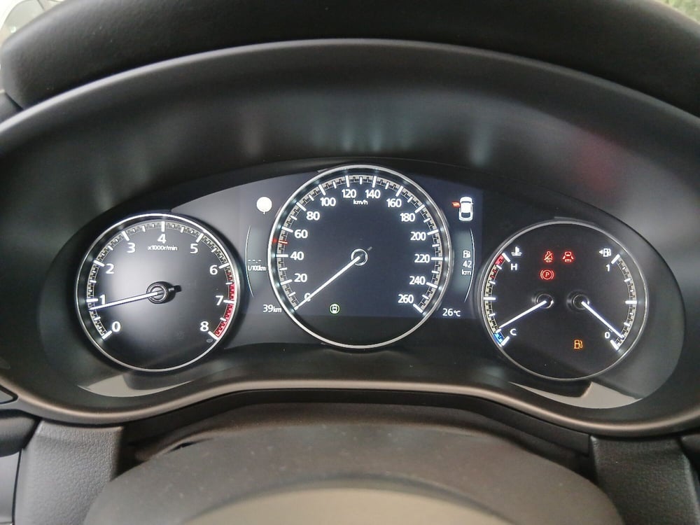 Mazda CX-30 nuova a Arezzo (17)