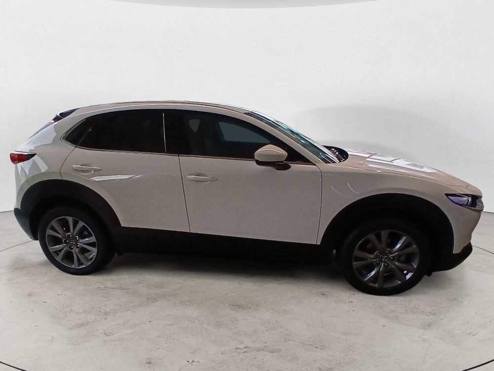 Mazda CX-30 nuova a Arezzo (7)