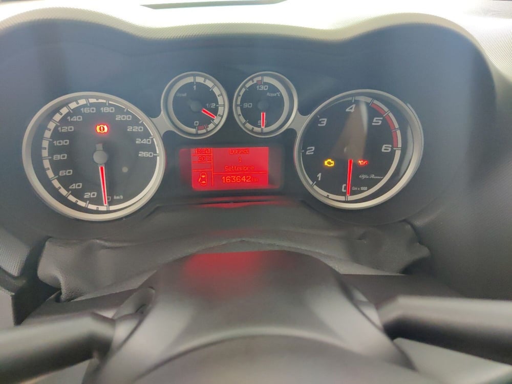 Alfa Romeo MiTo usata a Arezzo (19)