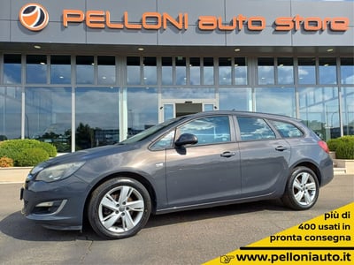 Opel Astra Station Wagon 1.7 CDTI 110CV Sports Cosmo del 2013 usata a Modena