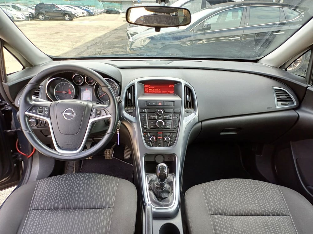 Opel Astra Station Wagon usata a Modena (8)