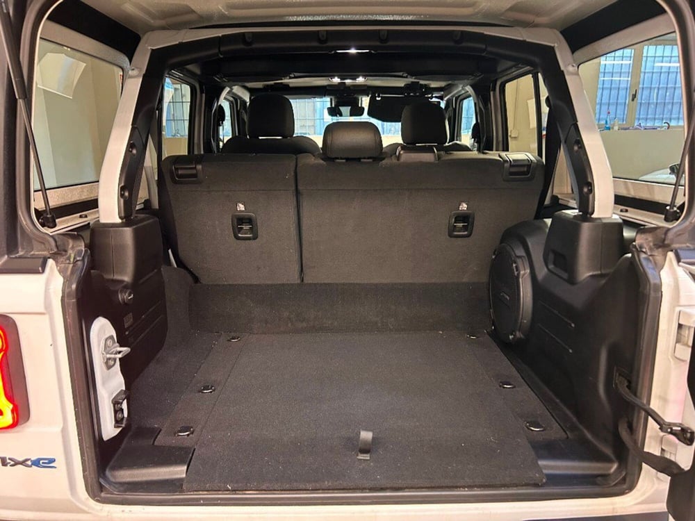 Jeep Wrangler Unlimited usata a Verona (9)