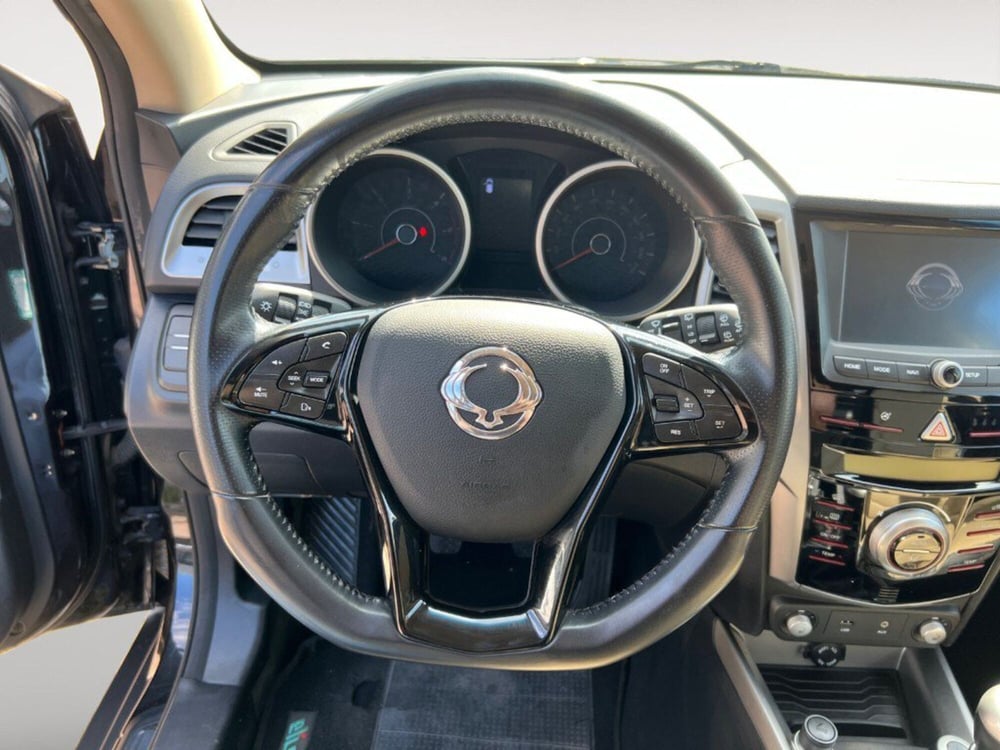 Ssangyong Tivoli usata a Verona (9)
