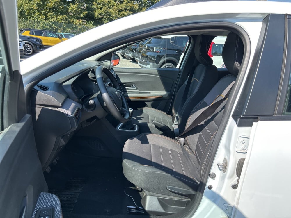Dacia Sandero usata a Roma (13)