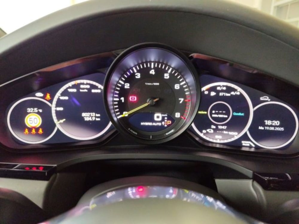 Porsche Cayenne usata a Modena (14)