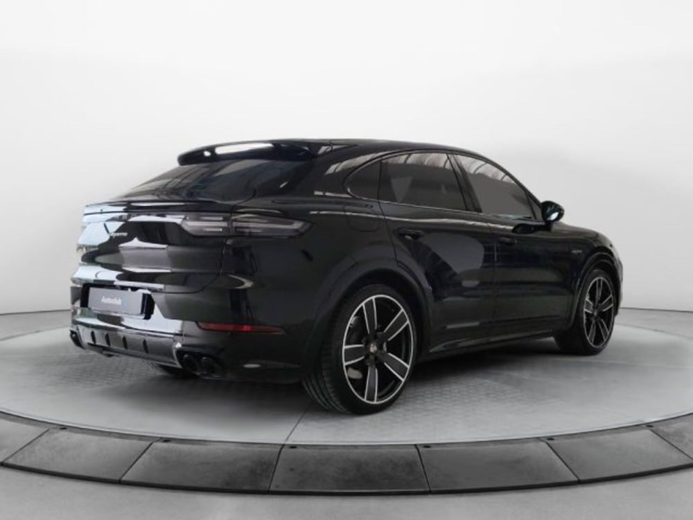 Porsche Cayenne usata a Modena (2)