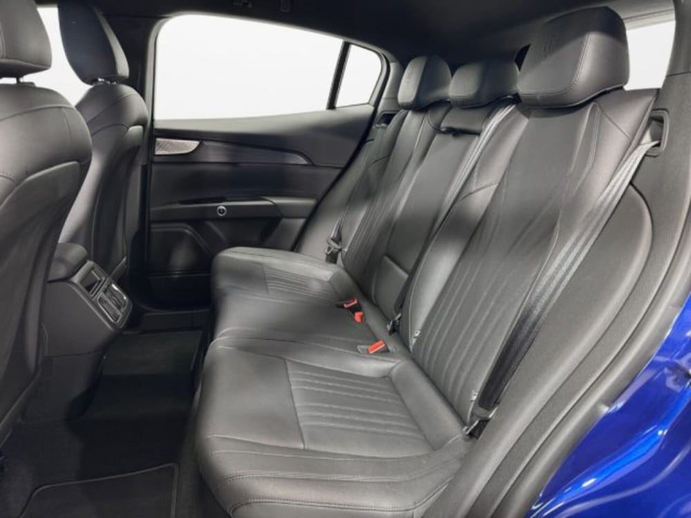 Maserati Grecale usata a Modena (12)