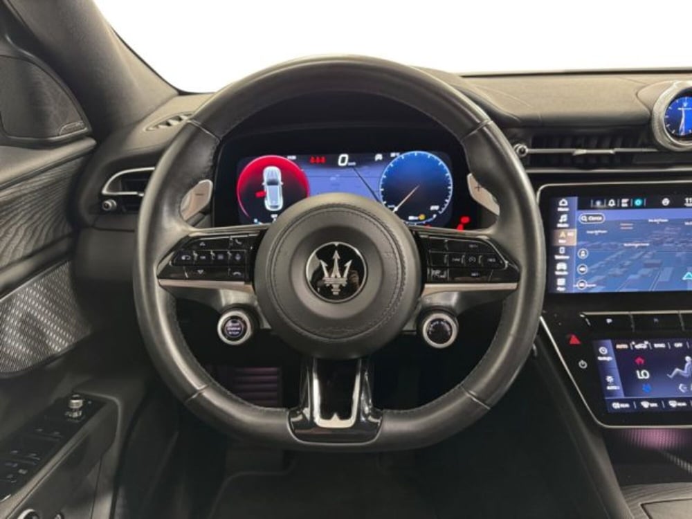 Maserati Grecale usata a Modena (7)