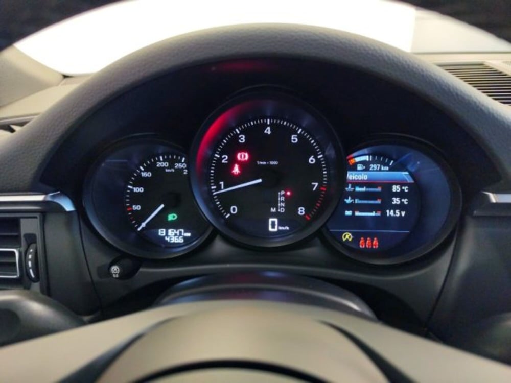 Porsche Macan usata a Modena (14)