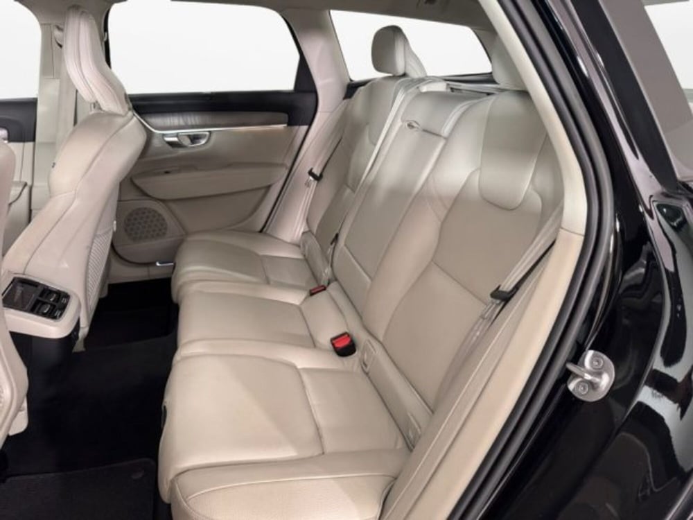 Volvo V90 Cross Country usata a Modena (12)