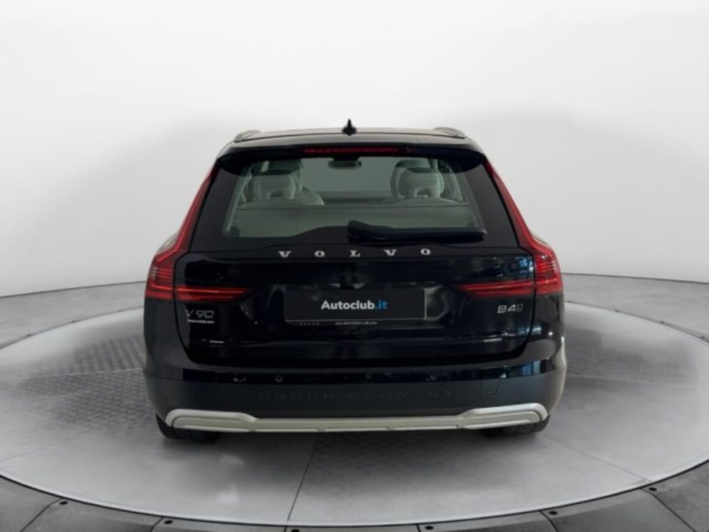 Volvo V90 Cross Country usata a Modena (19)
