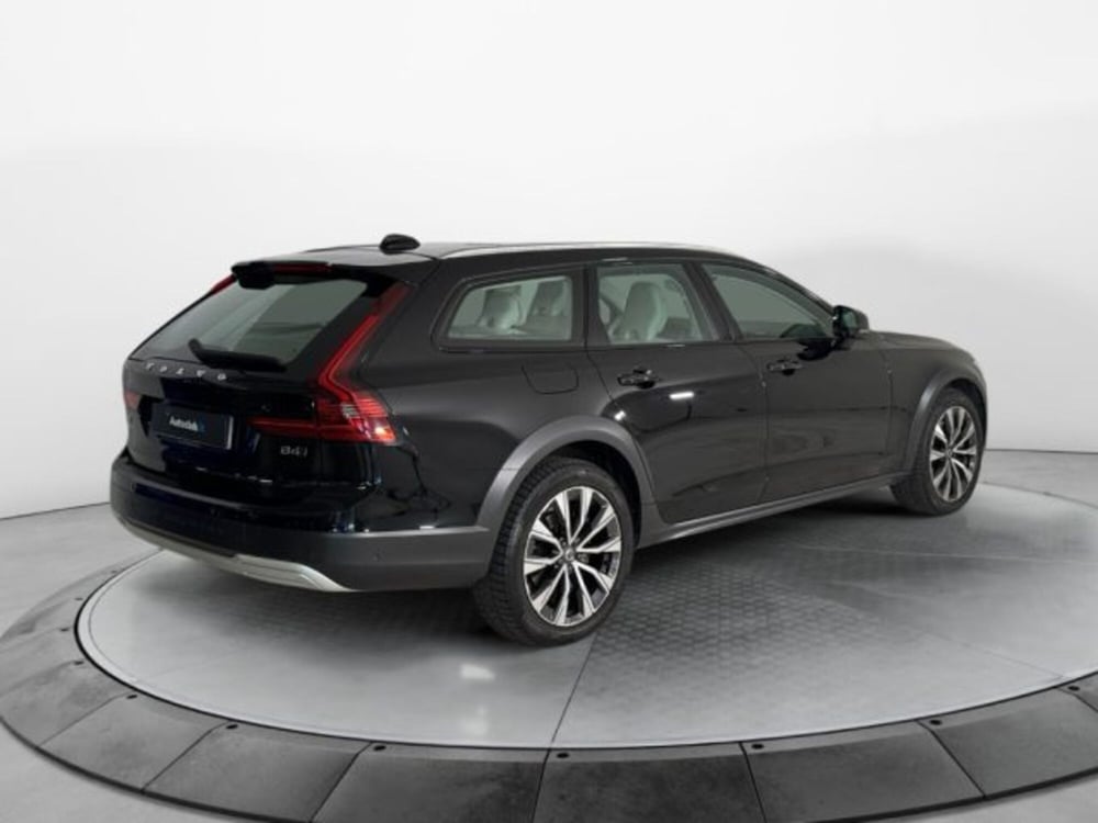Volvo V90 Cross Country usata a Modena (2)