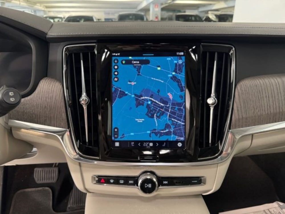 Volvo V90 Cross Country usata a Modena (8)