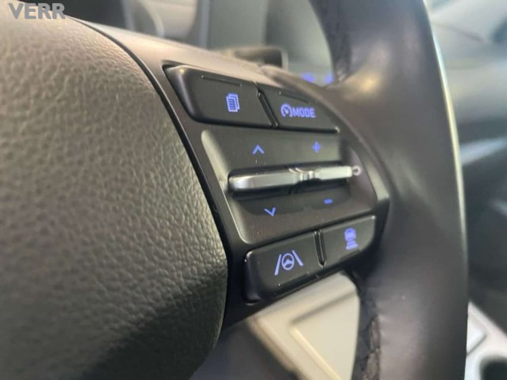 Hyundai Kona usata a Milano (13)
