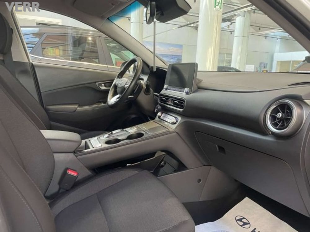 Hyundai Kona usata a Milano (9)