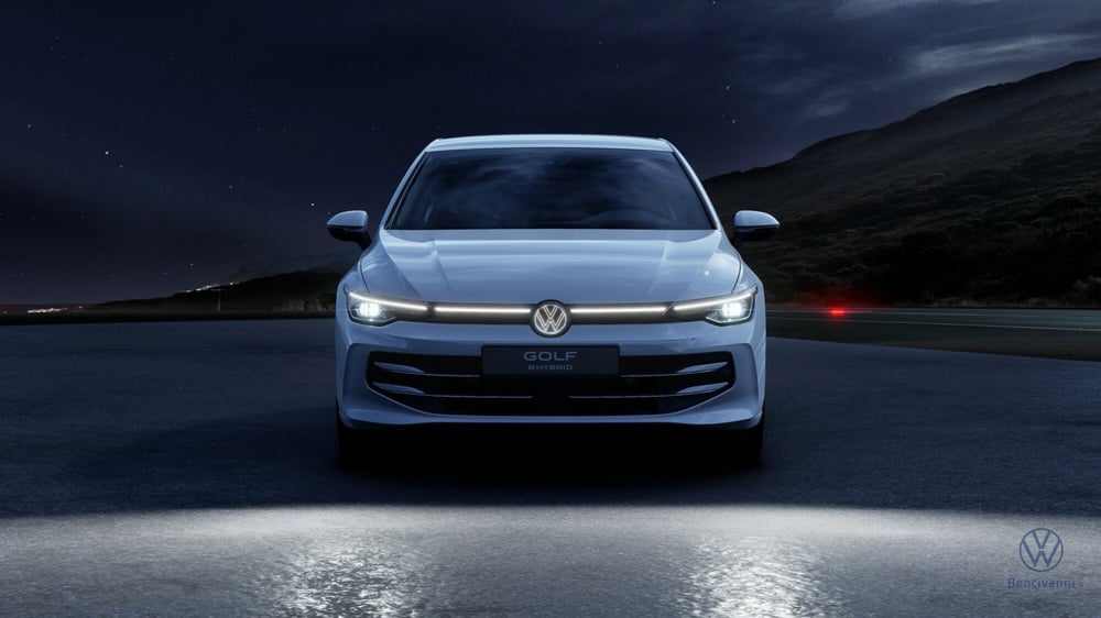 Volkswagen Golf nuova a Catanzaro (10)