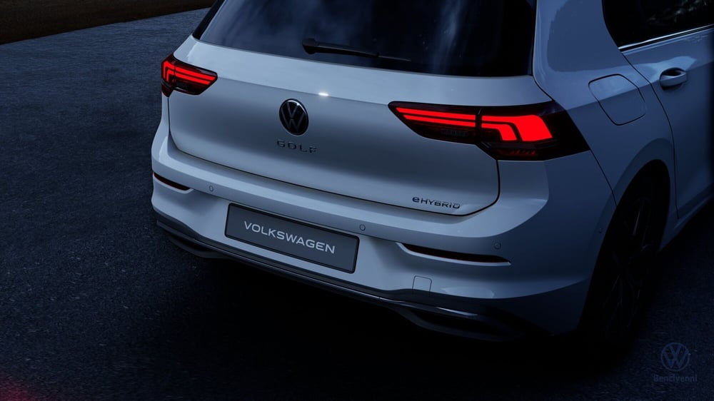 Volkswagen Golf nuova a Catanzaro (13)