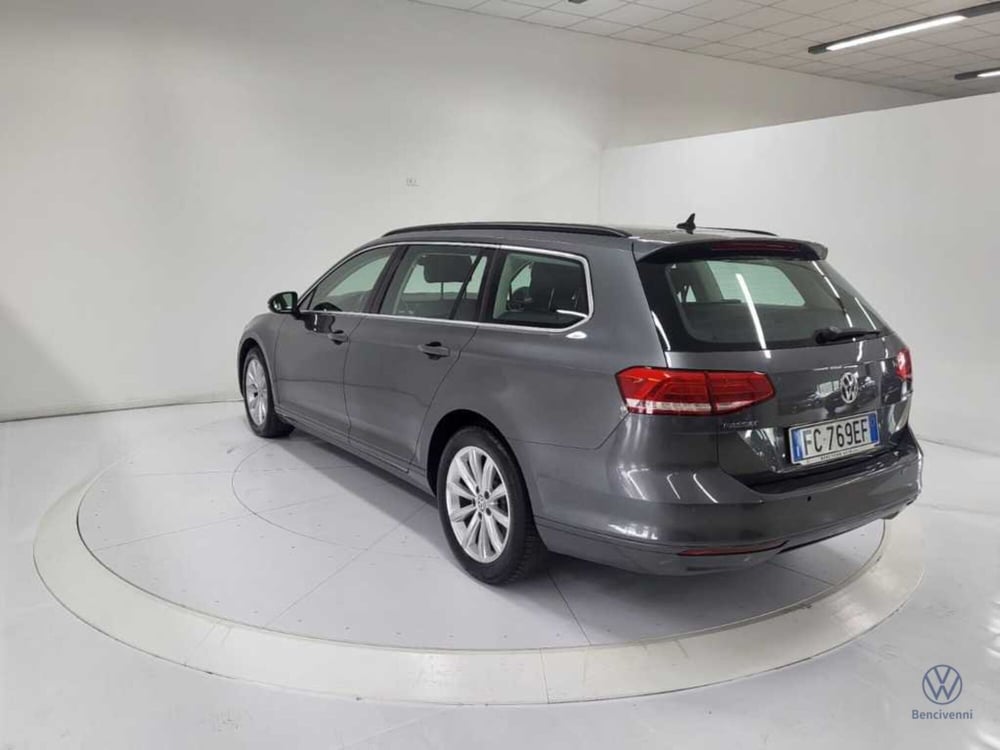 Volkswagen Passat Variant usata a Catanzaro (7)