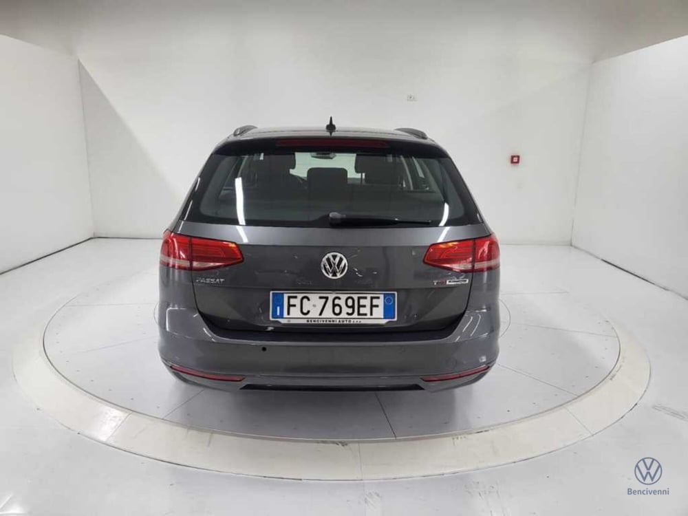 Volkswagen Passat Variant usata a Catanzaro (8)