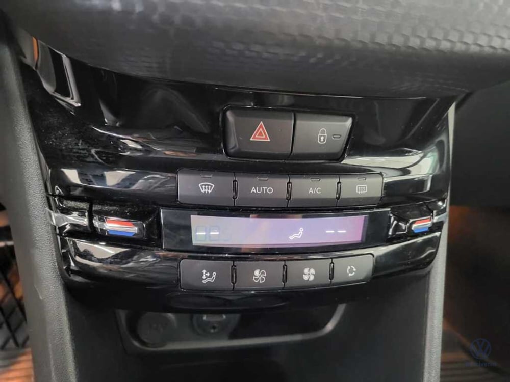 Peugeot 2008 usata a Catanzaro (15)