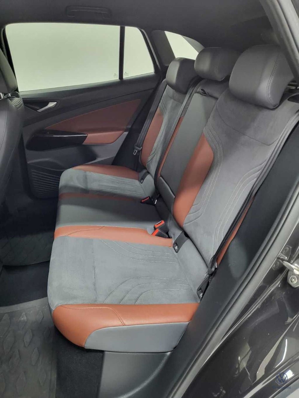 Volkswagen ID.4 usata a Catanzaro (17)