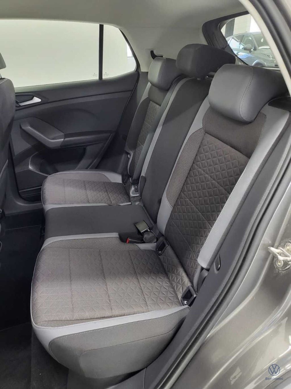 Volkswagen T-Cross usata a Catanzaro (14)