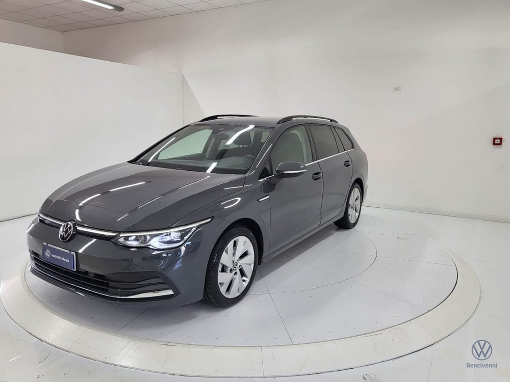 Volkswagen Golf Variant usata a Catanzaro
