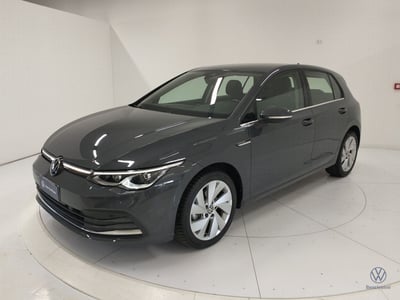 Volkswagen Golf 1.5 eTSI 130 CV EVO ACT DSG Style del 2023 usata a Catanzaro