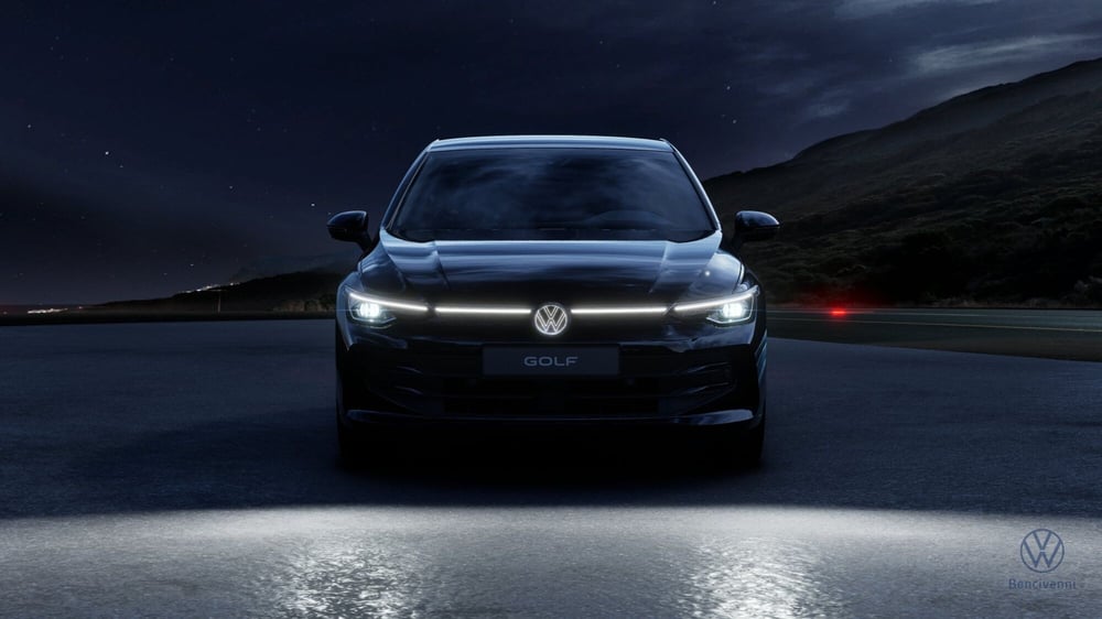 Volkswagen Golf nuova a Catanzaro (10)