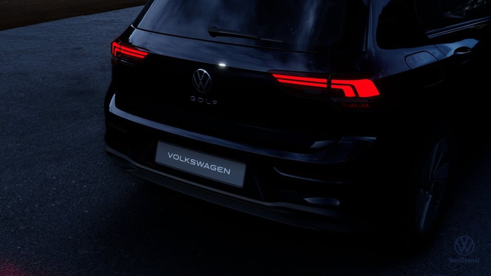 Volkswagen Golf nuova a Catanzaro (13)