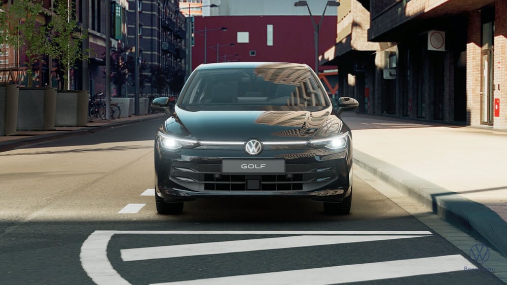 Volkswagen Golf nuova a Catanzaro (3)