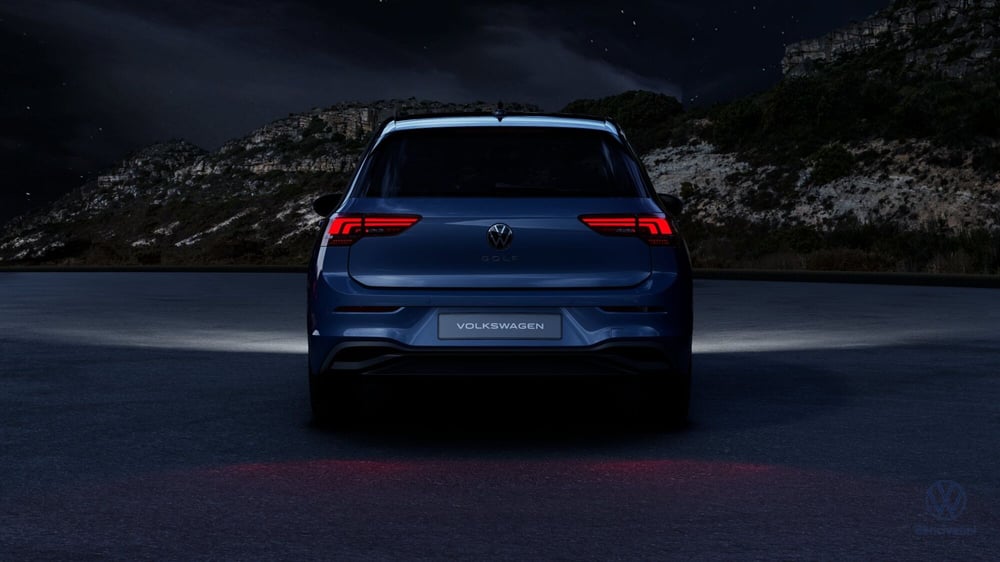 Volkswagen Golf nuova a Catanzaro (13)