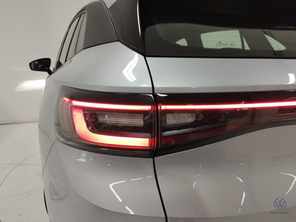 Volkswagen ID.4 usata a Catanzaro (8)