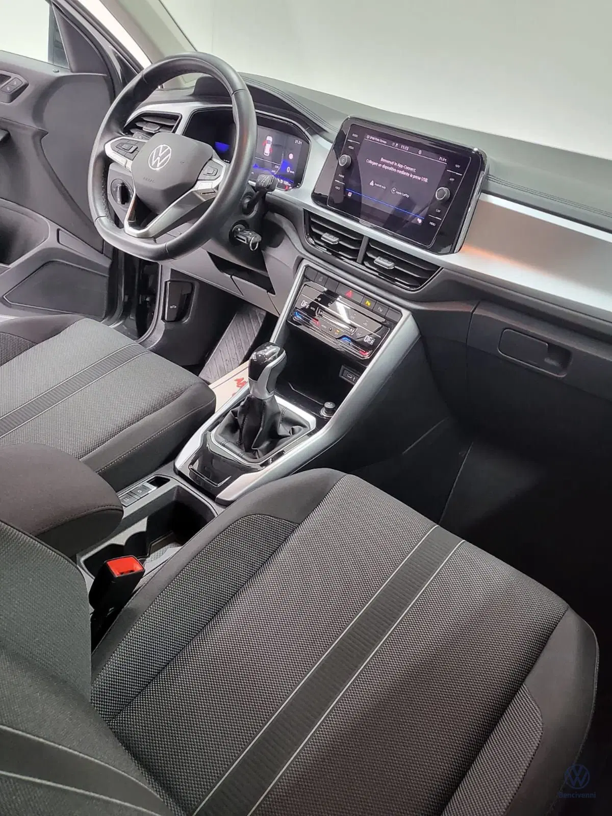 Volkswagen T-Roc usata a Catanzaro (11)