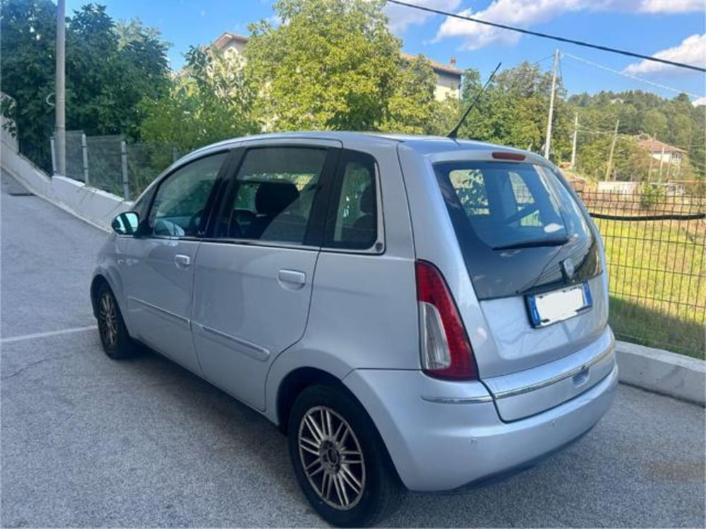 Lancia Musa usata a Campobasso (2)