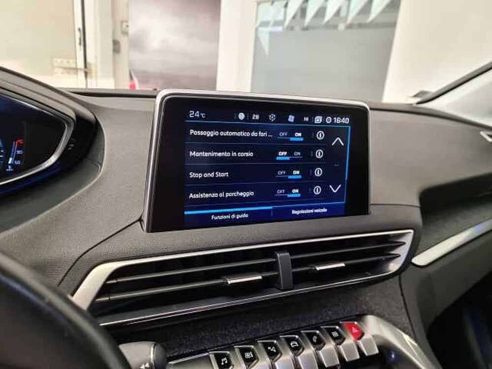 Peugeot 3008 usata a Brescia (18)