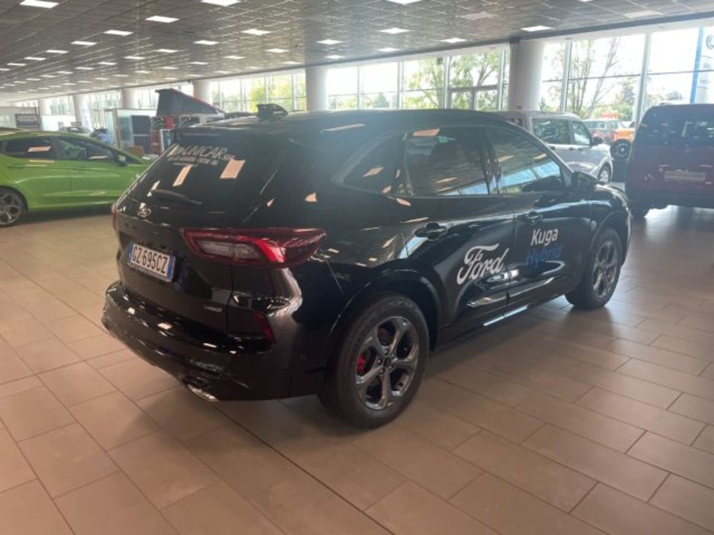 Ford Kuga nuova a Cuneo (5)