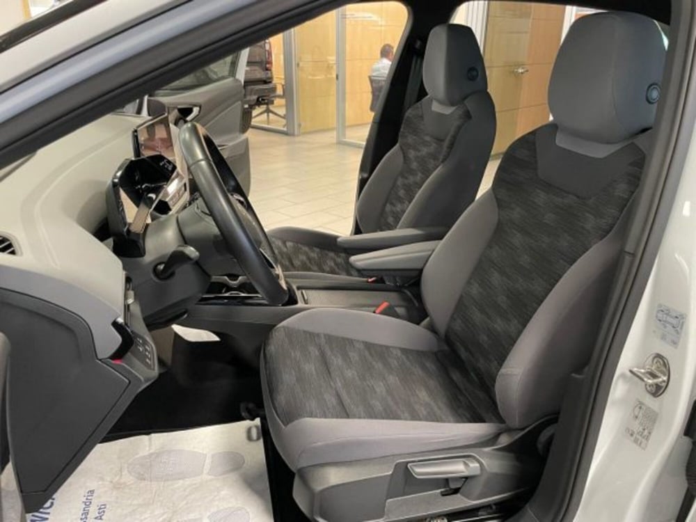 Volkswagen ID.4 usata a Cuneo (13)