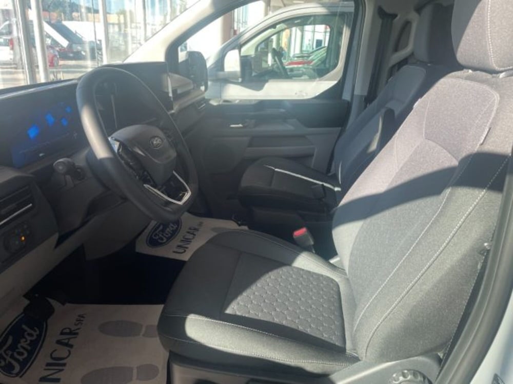 Ford Transit Custom Furgone nuova a Cuneo (11)